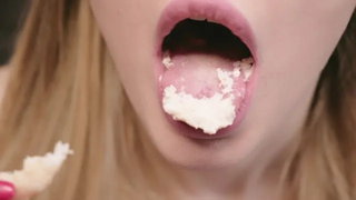 Babe, Blonde, Celebrity, Eating, Fetish, Kitchen, Mouth, Roleplay, Solo