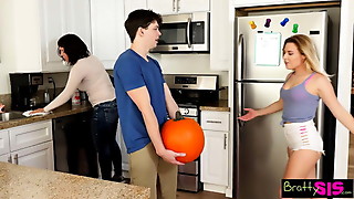 Step fantasy, 18yo, Stepmom, Teen, Stepbrother, Babe, Bedroom, Blonde, Creampie, Fucking