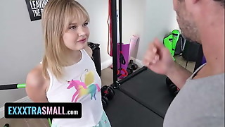Teen, Midgets, Babe, Big cock, Blowjob, Cock, Cute, Fucking, Gagging, Gym